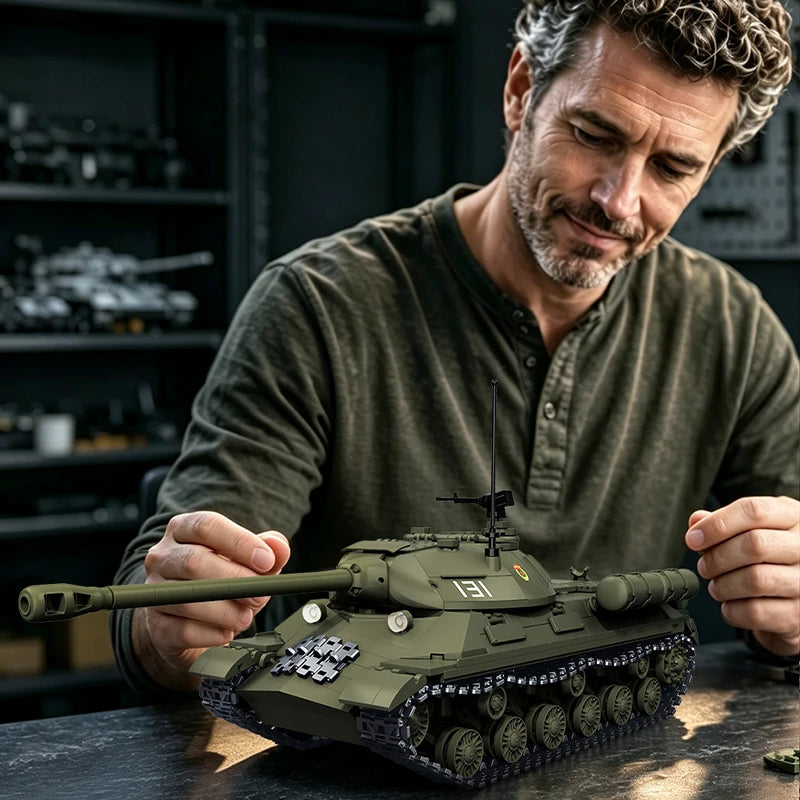 IS-3 Heavy Tank — 1,421-Piece WWII Military Building Block Model